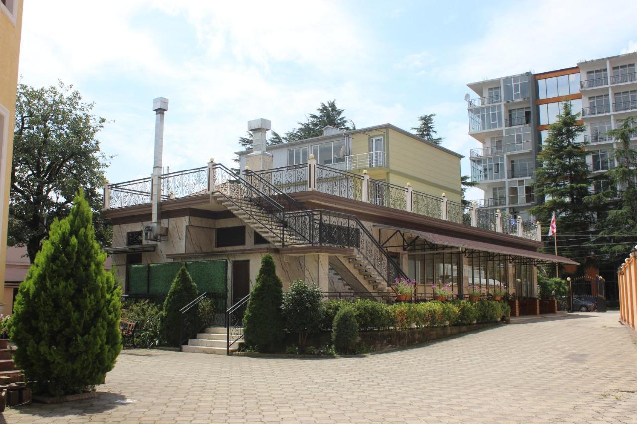 Hotel Palermo Kobuleti Ngoại thất bức ảnh