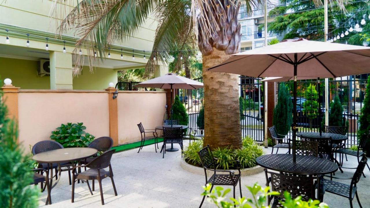 Hotel Palermo Kobuleti Ngoại thất bức ảnh