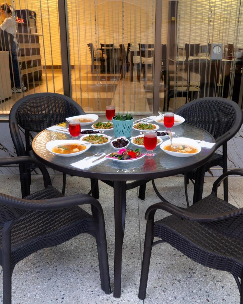Hotel Palermo Kobuleti Ngoại thất bức ảnh